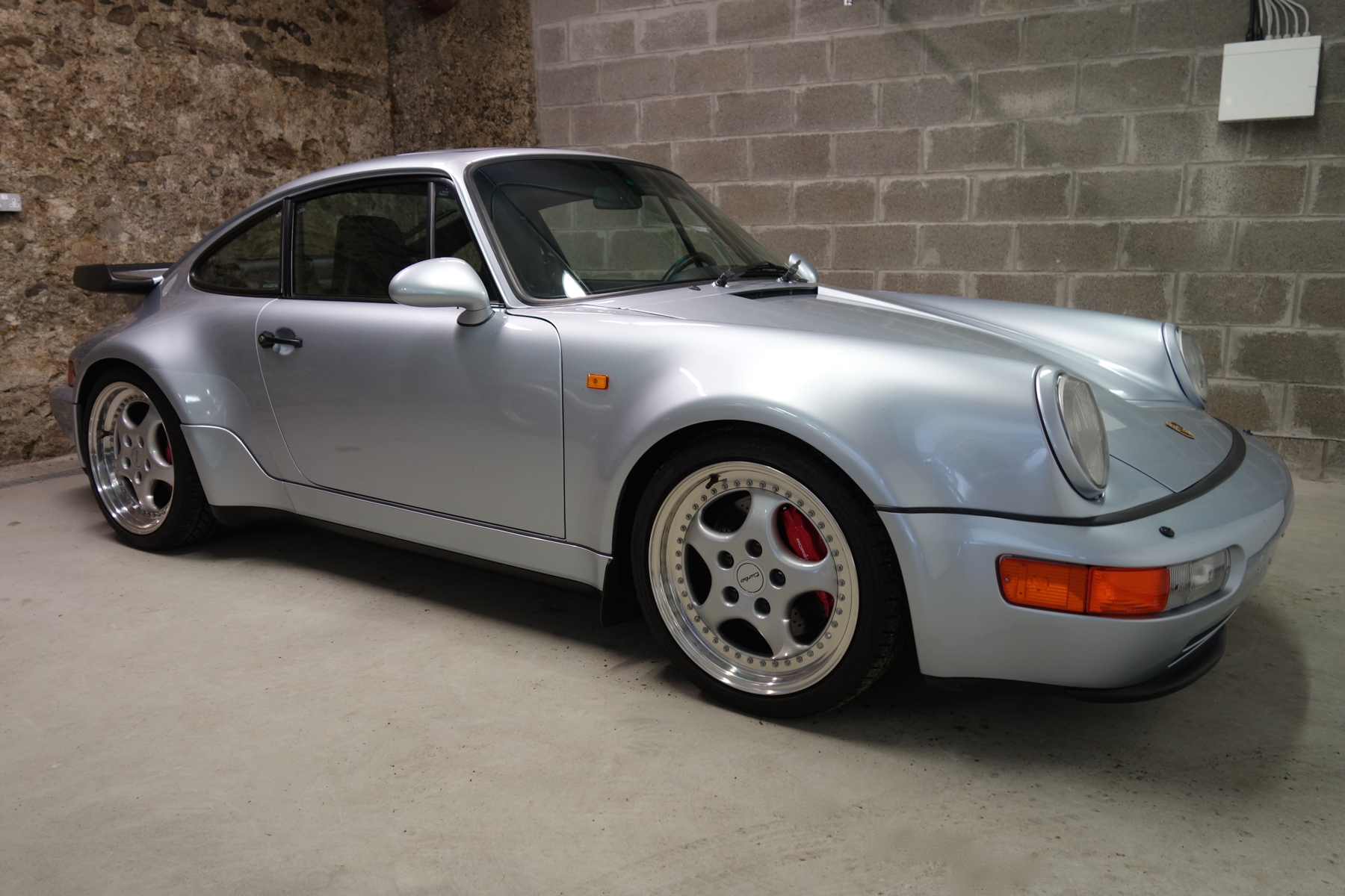 These five Porsche 911s will make you want to bid at