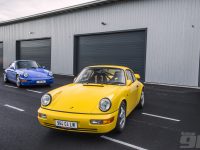 Porsche 964 C4L vs RS