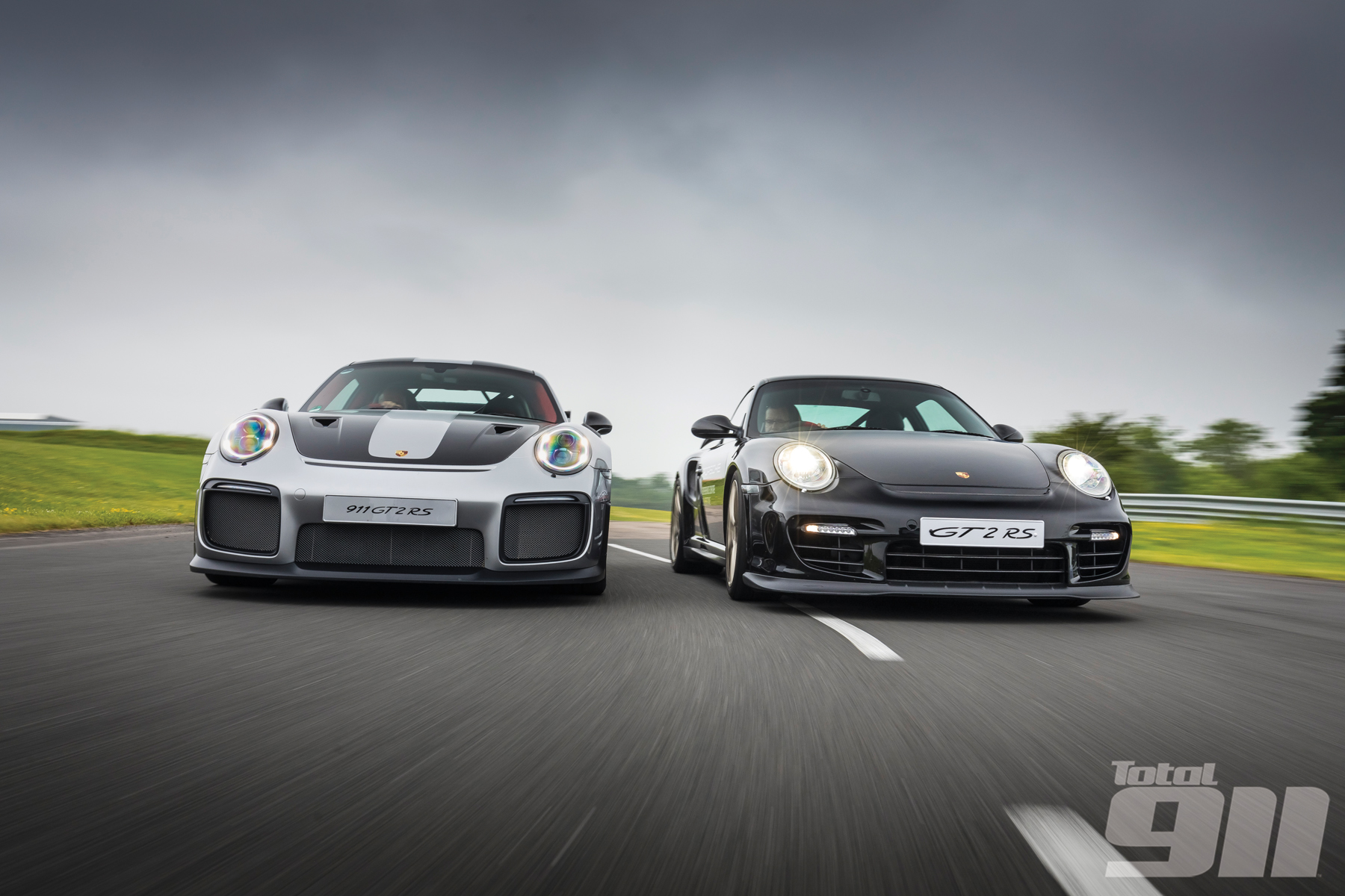 Gt 3 pro vs gt 3. Porsche 911 gt2 RS 997. Porsche 997 gt2 RS. Porsche 911 gt2 Clubsport. Porsche gt2 Touring.